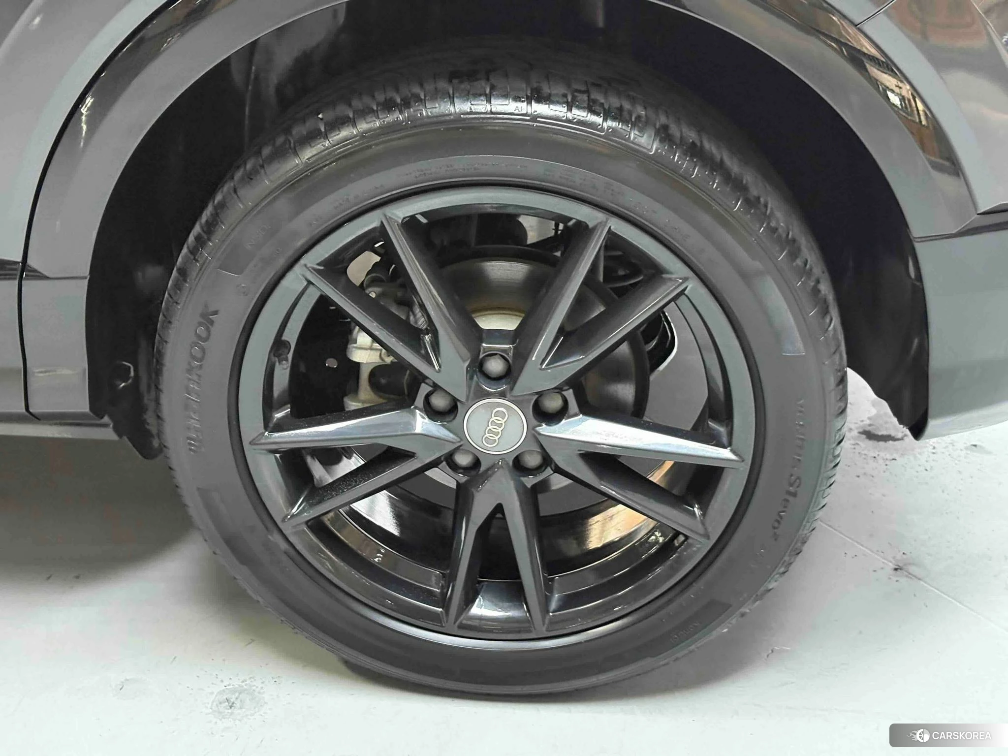 Audi Q2L id 4510600 из Китая 30