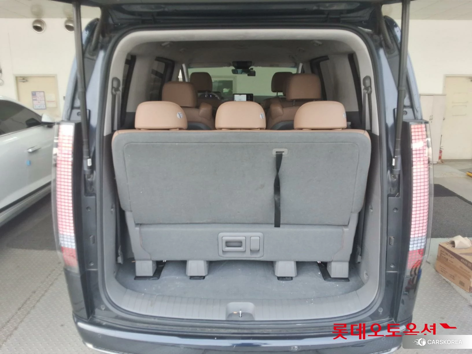 Hyundai Staria Lounge id 4664307 из Кореи 30