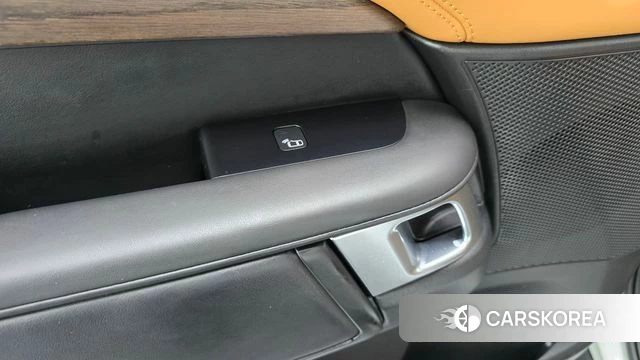 Land Rover Discovery 5 id 4637593 из Кореи 30