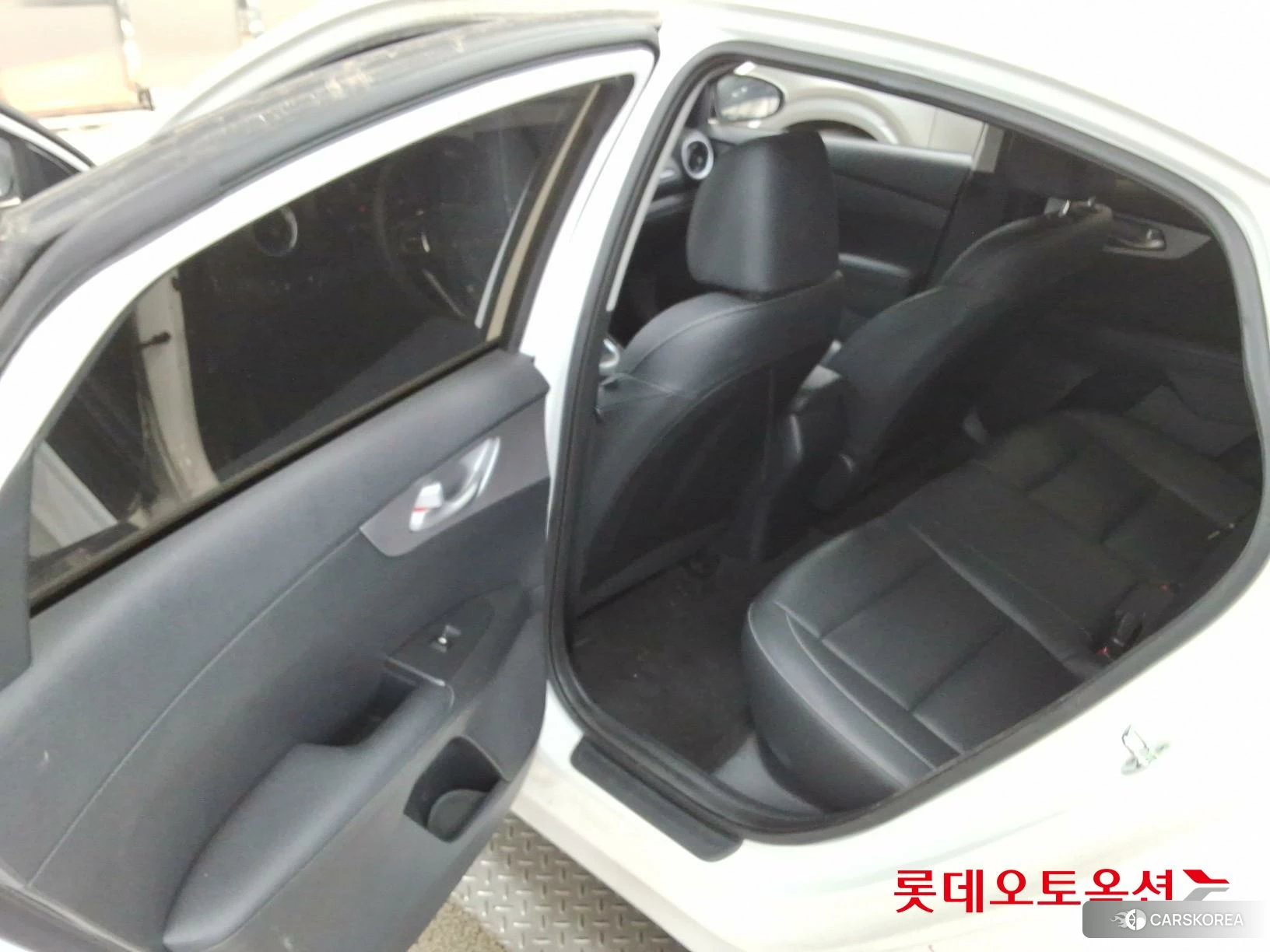 Kia K3 id 4289560 из Кореи 30