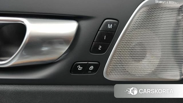 Volvo XC60 second Generation id 4847917 из Кореи 30
