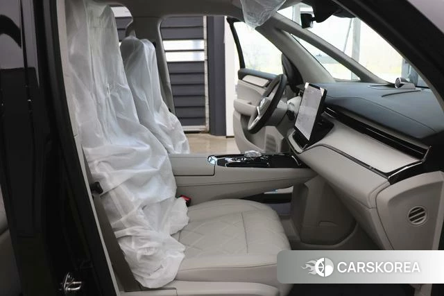 Volvo EM90 id 3920179 из Китая 30