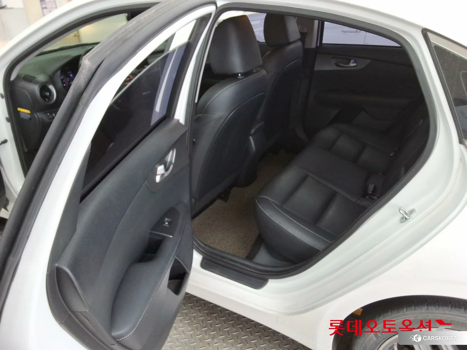 Kia K3 id 3869414 из Кореи 30