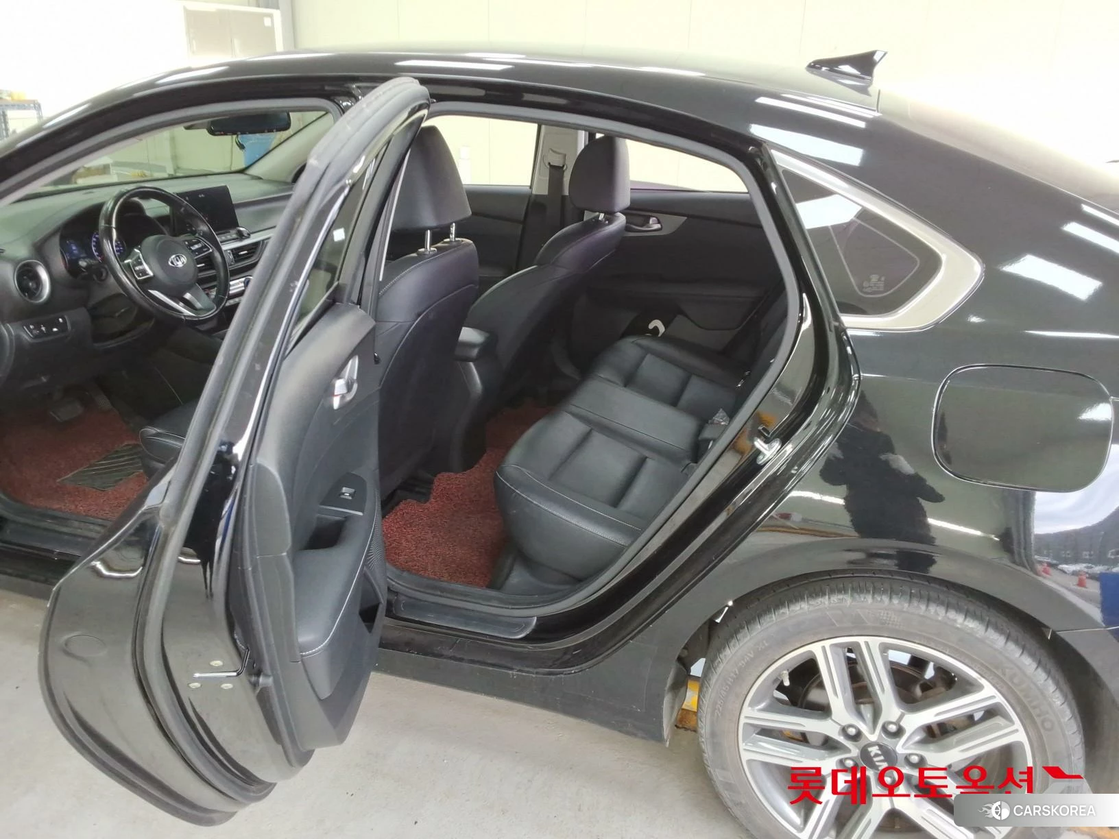 Kia K3 id 3869446 из Кореи 30