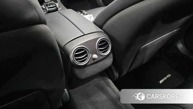 Mercedes-Benz C-Class W205 id 4781210 из Кореи 30