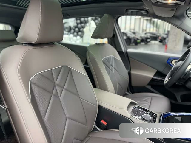 BMW X3 id 3889970 из Китая 30