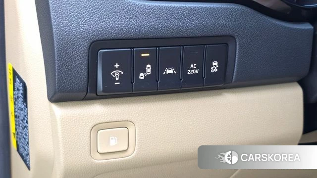 Kia The New Carnival id 4677731 из Кореи 30