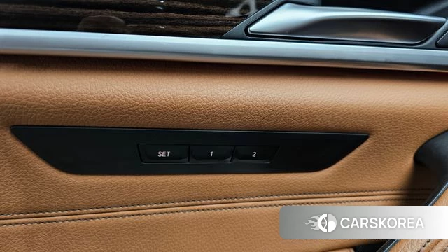 BMW 5 Series (G30) id 4284151 из Кореи 30