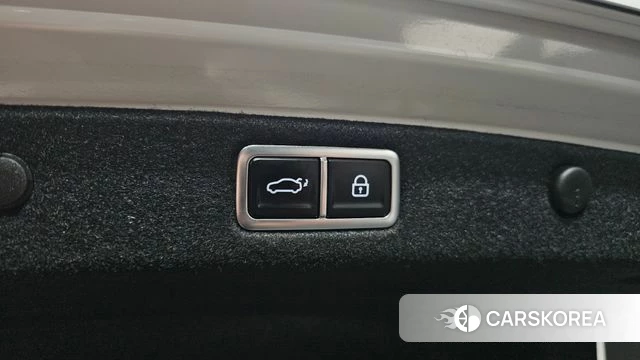 Hyundai Grandeur Hybrid (GN7) id 4916539 из Кореи 30