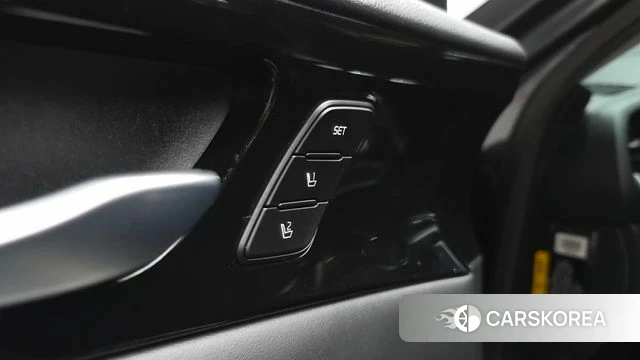 Kia K7 Premier Hybrid id 4551564 из Кореи 30