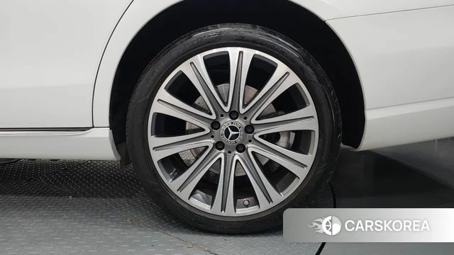 Mercedes-Benz E-Class W213 id 4835212 из Кореи 30