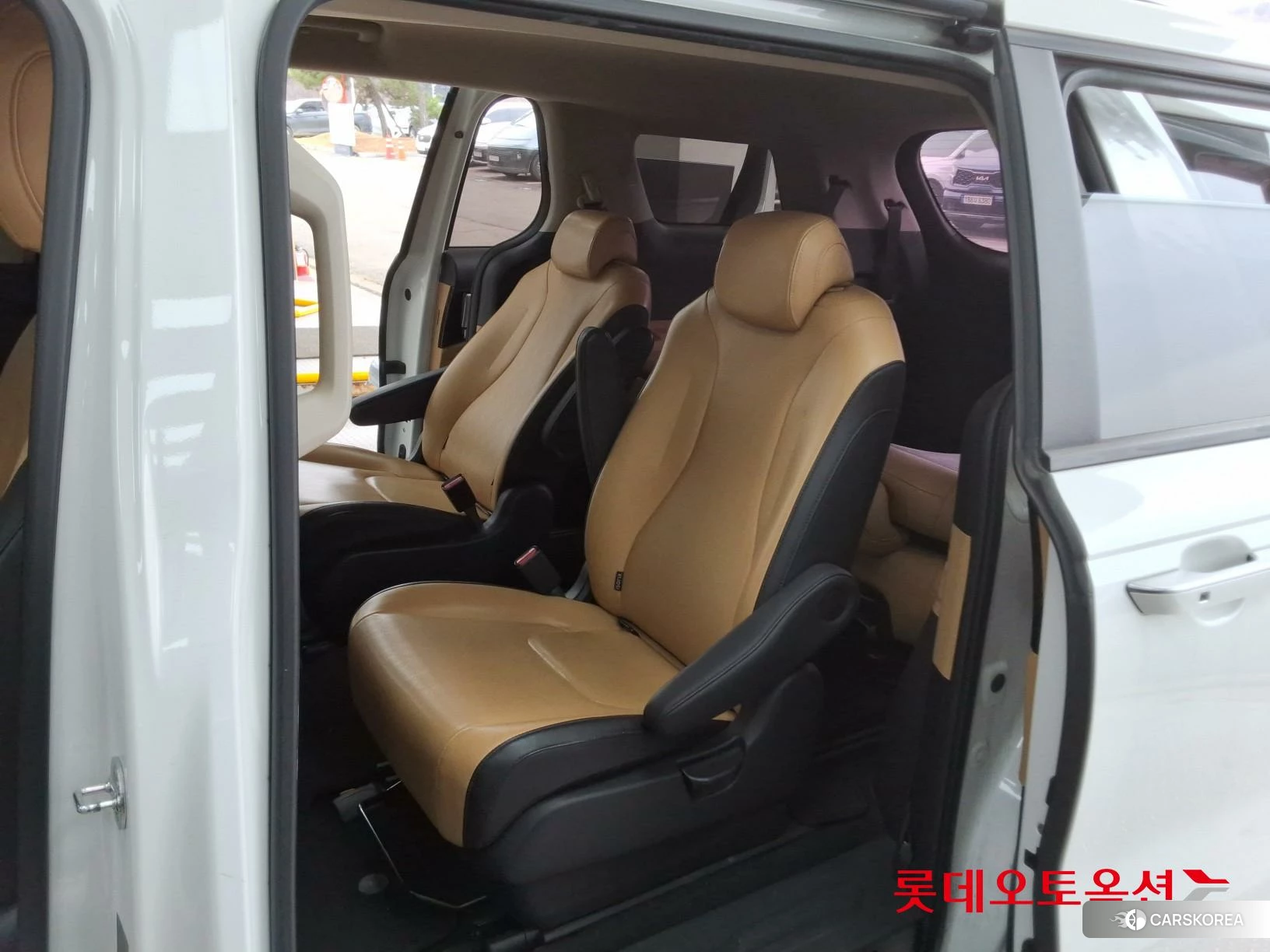 Kia Carnival id 3869430 из Кореи 30