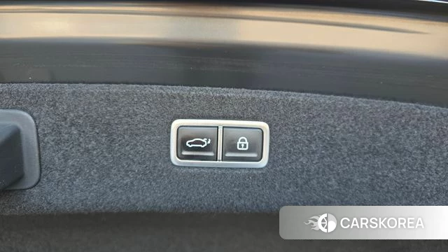 Genesis G90 (RS4) id 4774690 из Кореи 30