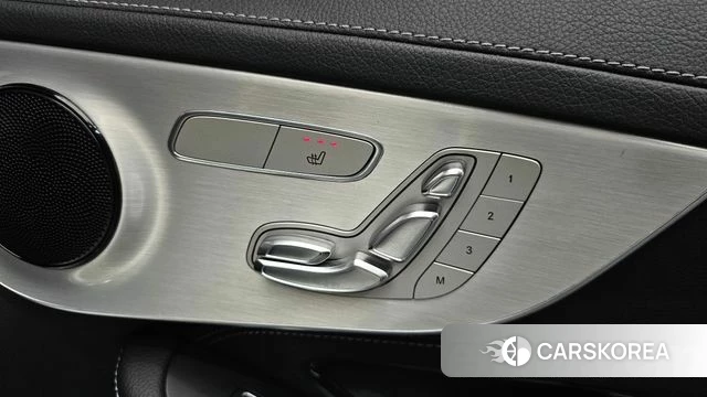 Mercedes-Benz C-Class W205 id 4330365 из Кореи 30