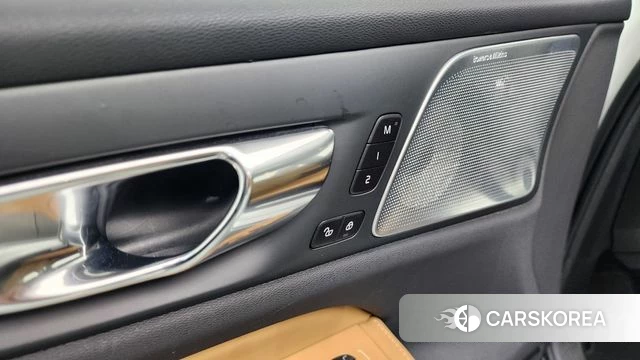 Volvo S60 3rd generation id 4267948 из Кореи 30