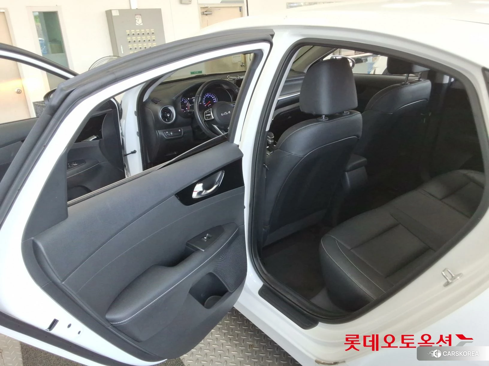 Kia K3 id 4902432 из Кореи 30