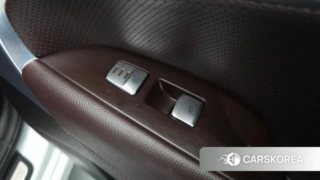 Genesis The New G70 id 4744903 из Кореи 30