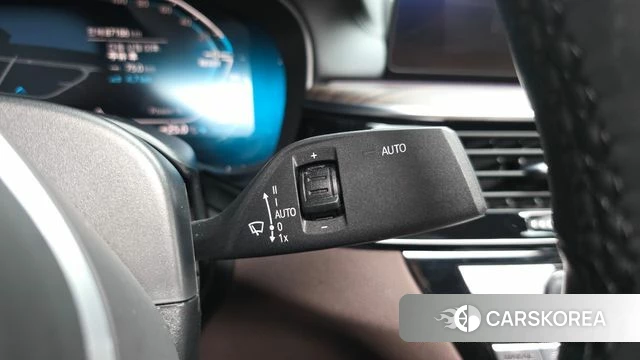 BMW 5 Series (G30) id 4396820 из Кореи 30
