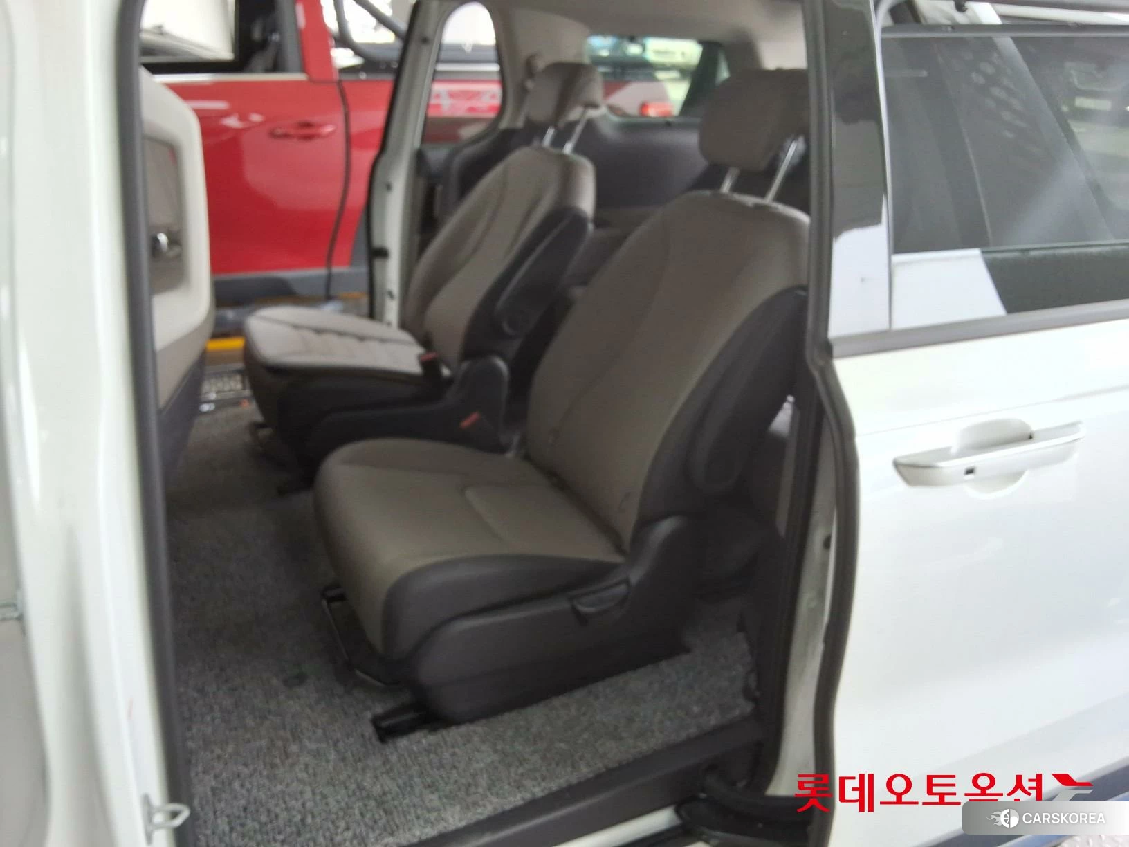 Kia Carnival Hybrid id 4347391 из Кореи 30