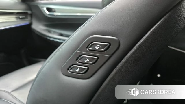 Hyundai The New Grandeur IG id 4672209 из Кореи 30