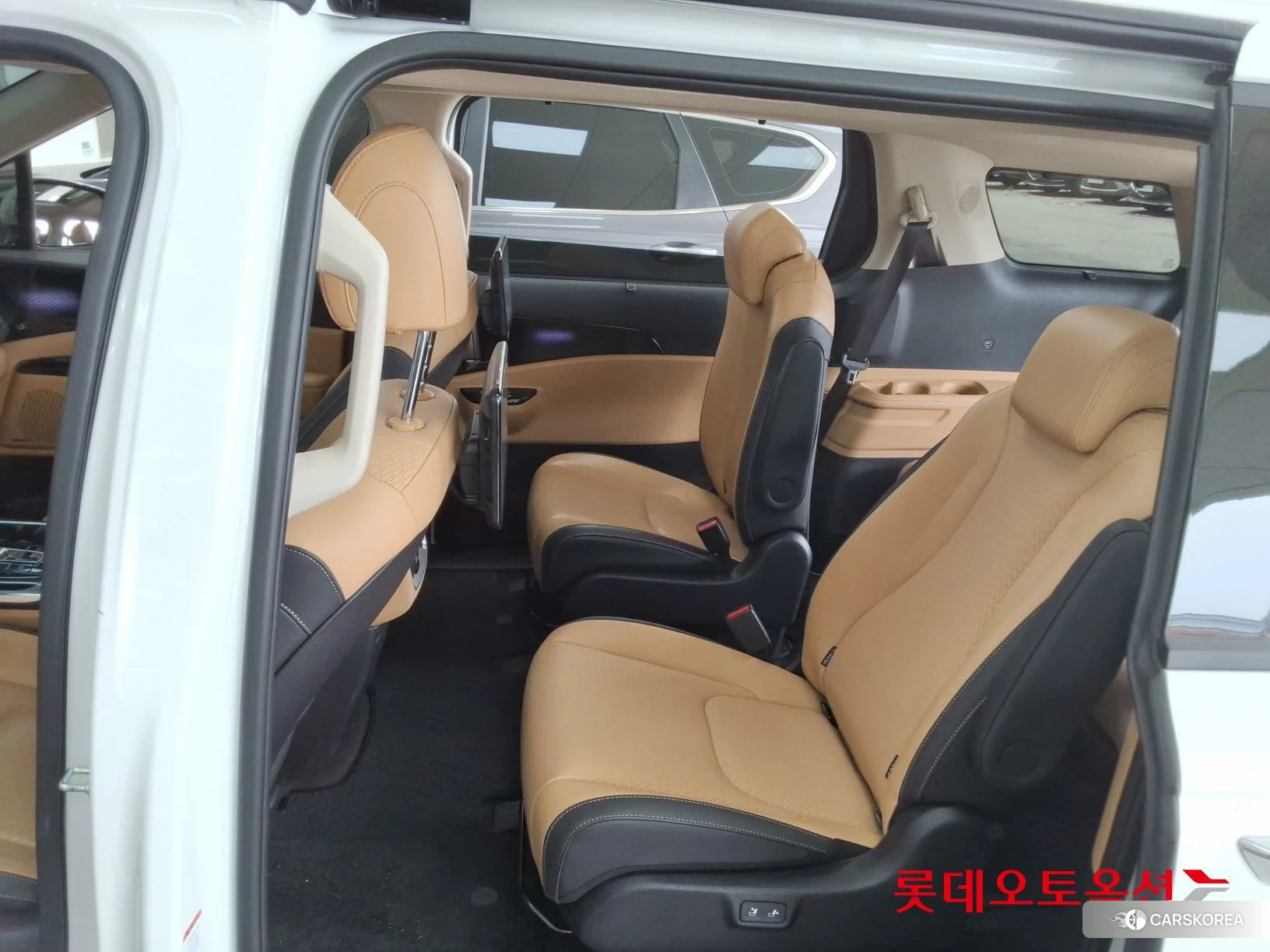 Kia Carnival id 4347371 из Кореи 30