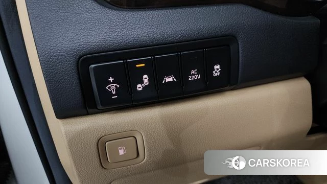 Kia The New Carnival id 4197201 из Кореи 30