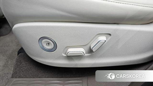 Genesis GV80 id 4225004 из Кореи 30