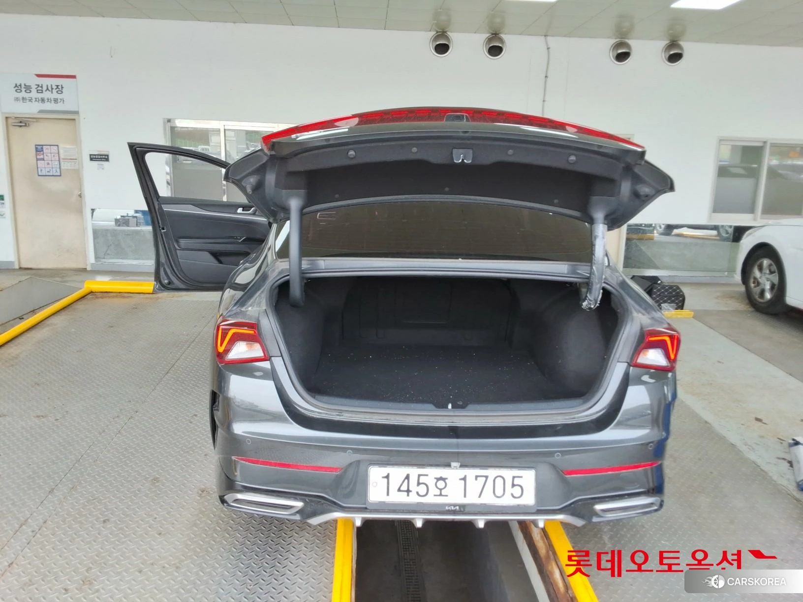 Kia K5 id 3875682 из Кореи 30