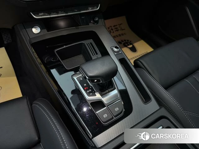 Audi Q5L id 4333946 из Китая 30
