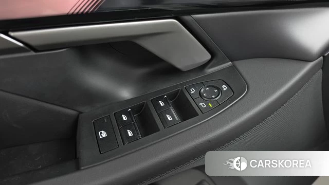 BMW 5 Series (G60) id 4743957 из Кореи 30