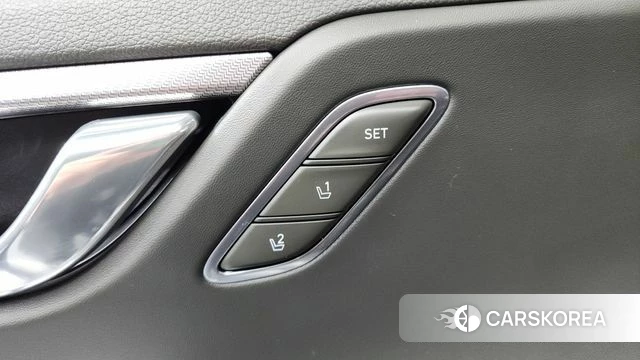 Hyundai The New Grandeur IG id 4268731 из Кореи 30