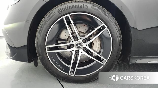 Mercedes-Benz E-Class W214 id 4230190 из Кореи 30