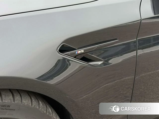 BMW M5 id 4256874 из Китая 30