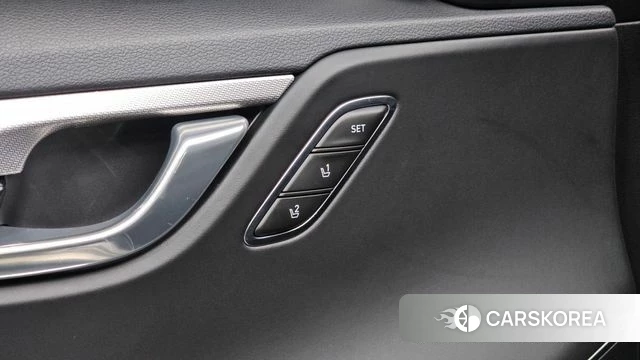 Hyundai The New Grandeur IG id 4754853 из Кореи 29