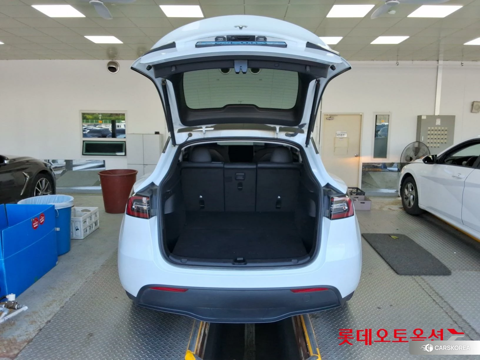 Tesla Model Y RWD id 4909363 из Кореи 30