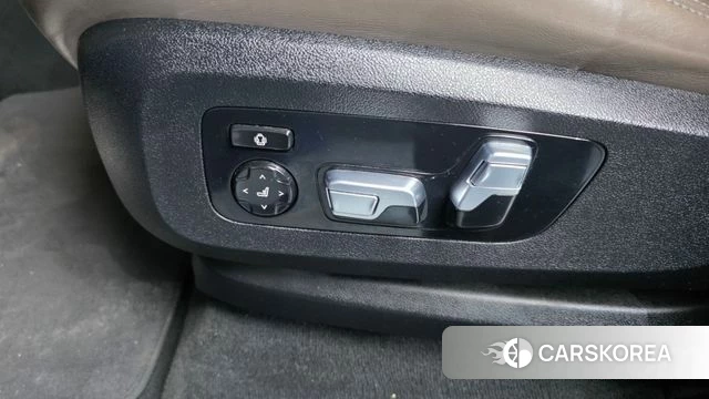 BMW X5M (G05) id 4793603 из Кореи 30