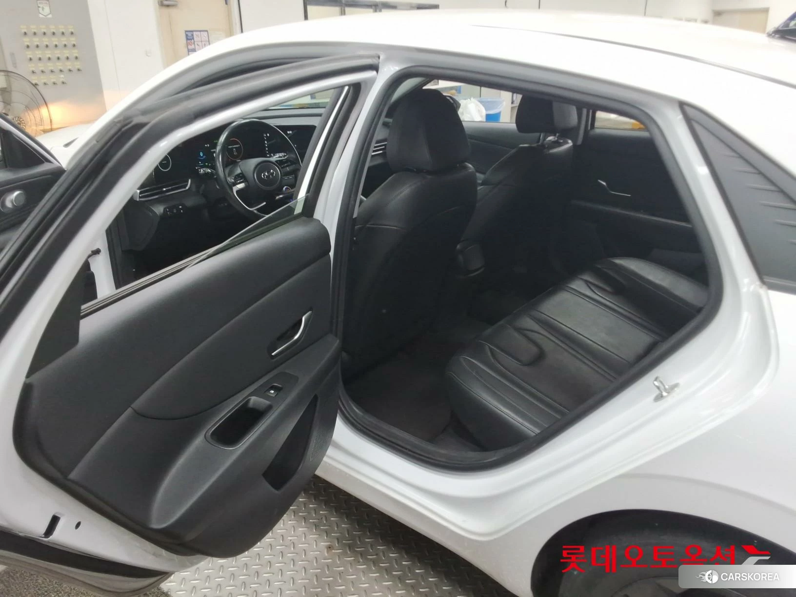 Hyundai Avante Hybrid id 4902485 из Кореи 30