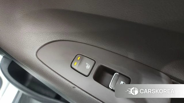 Hyundai The New Grandeur IG id 4250470 из Кореи 30