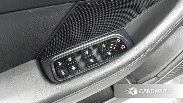 Porsche Panamera (971) id 4614684 из Кореи 30