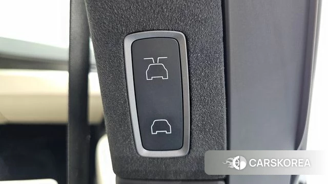 Tesla Model X id 4284186 из Кореи 30