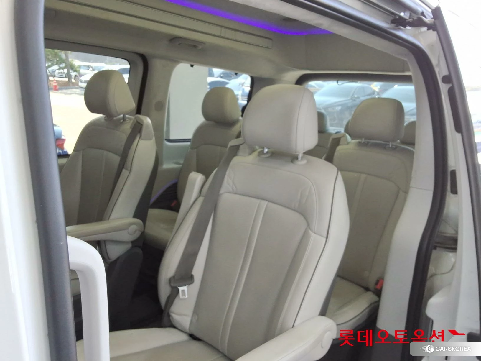 Hyundai STARIA LOUNGE Limousine id 3882076 из Кореи 30
