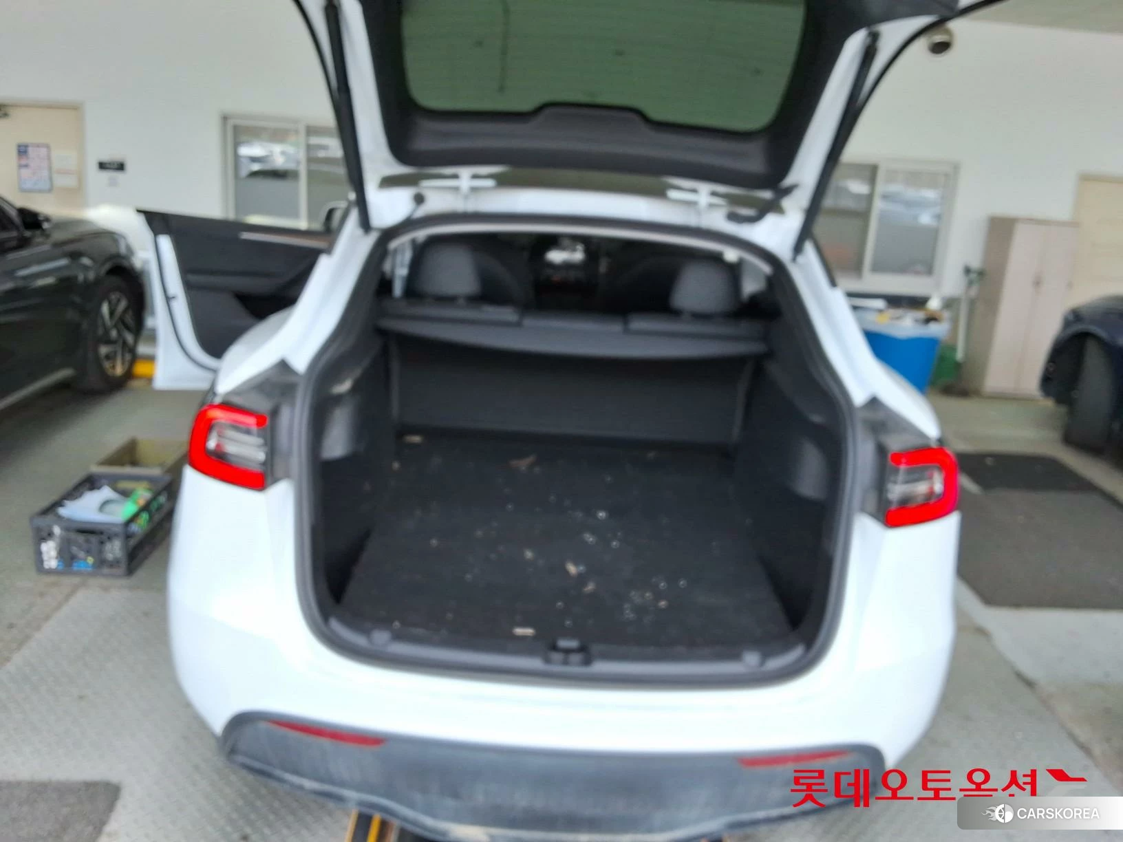 Tesla Model Y RWD id 3888283 из Кореи 30