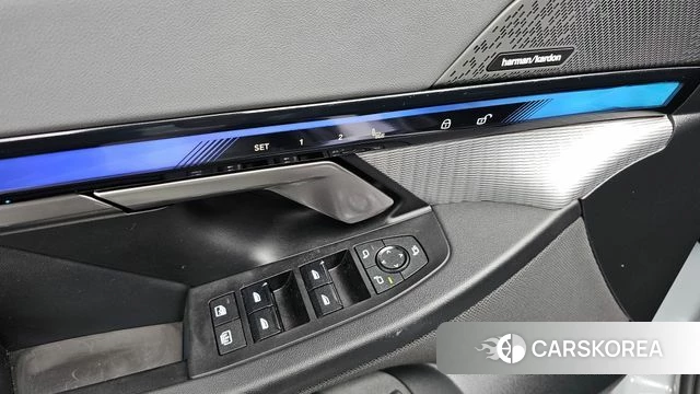 BMW 5 Series (G60) id 4480542 из Кореи 30