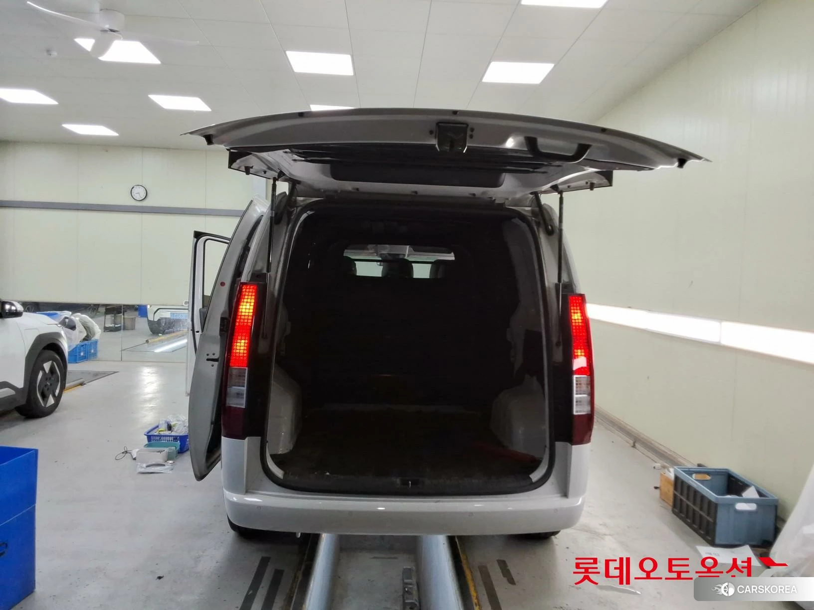 Hyundai Staria id 4902511 из Кореи 30