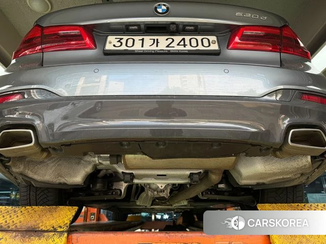 BMW 5 Series (G30) id 4424540 из Кореи 30