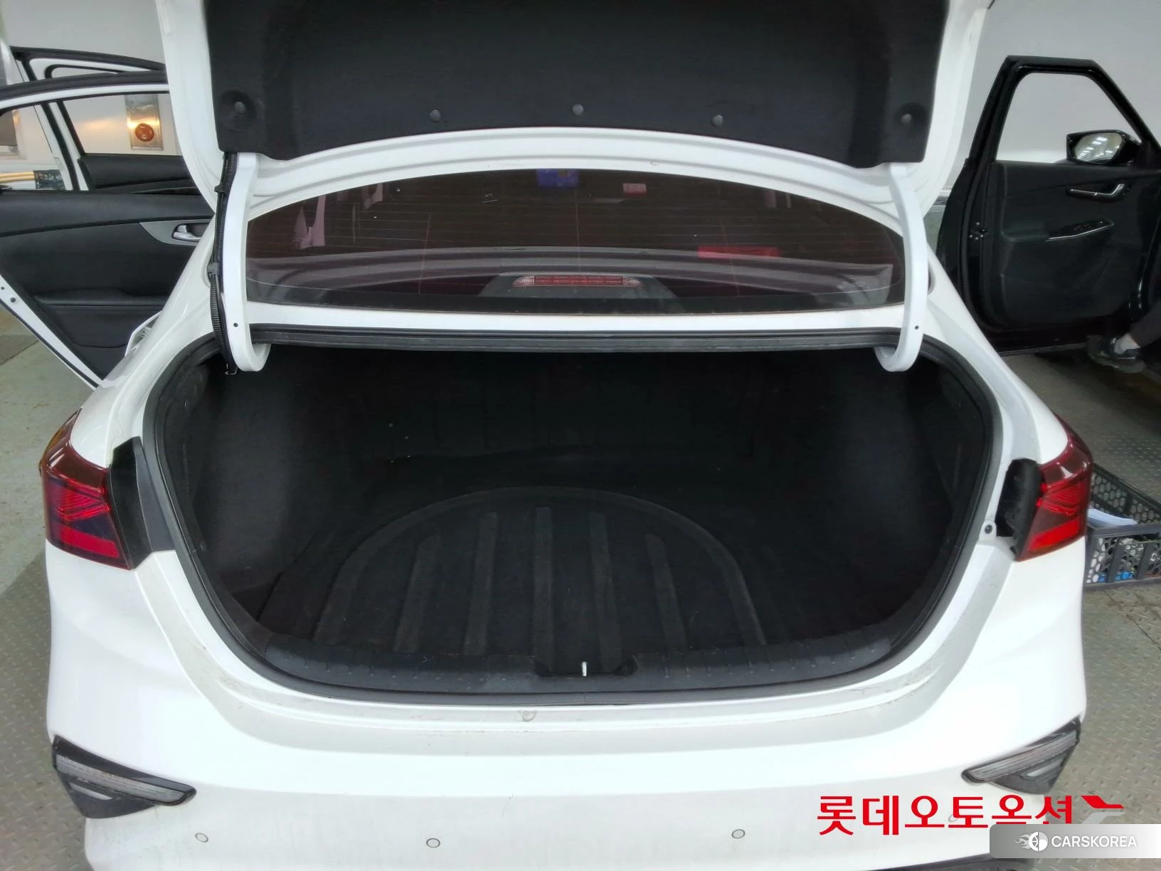 Kia K3 id 3875780 из Кореи 30