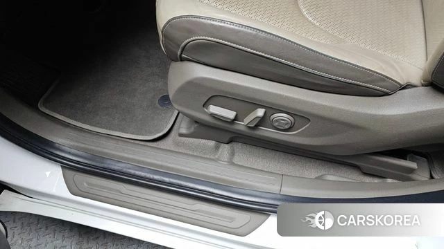 Kia Carnival 4th generation id 4893955 из Кореи 30