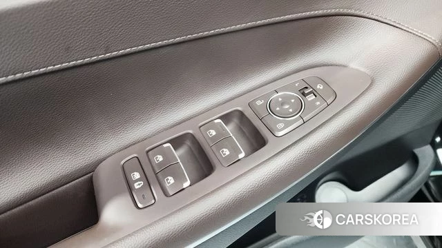 Hyundai The New Grandeur IG id 4604001 из Кореи 30