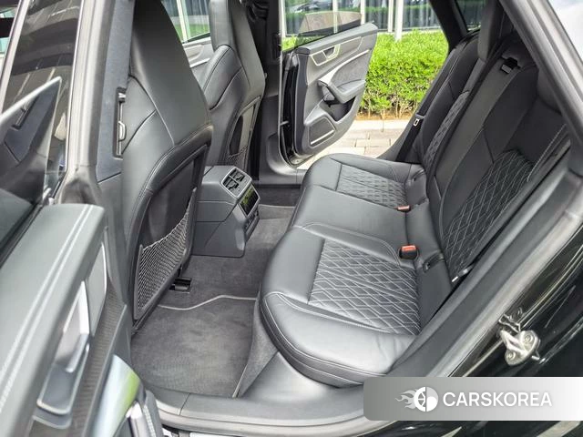 Audi A7 id 4359495 из Китая 30