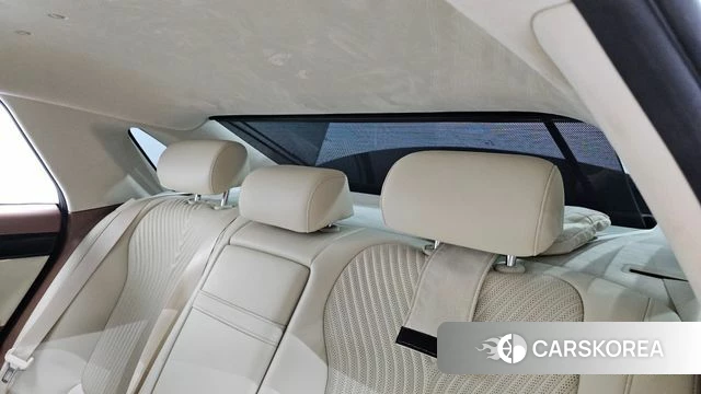 Hyundai Grandeur Hybrid (GN7) id 4921514 из Кореи 30